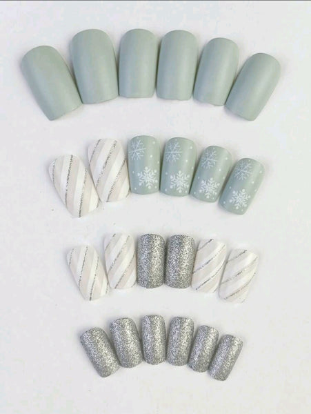 Grey Snowflake Fake Nails