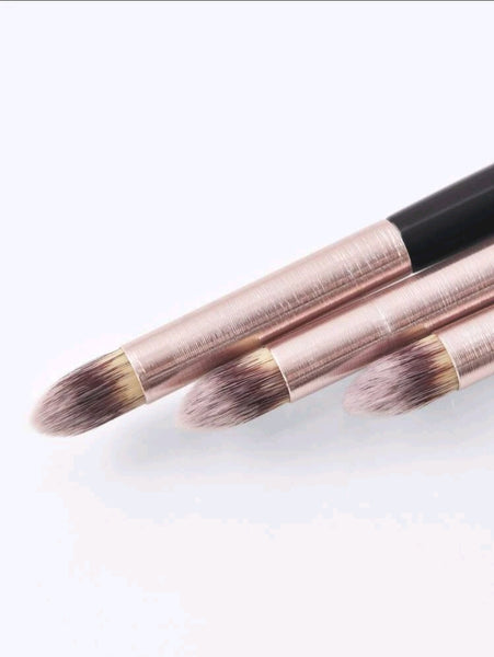 1 pc Eyeshadow Makeup Brush