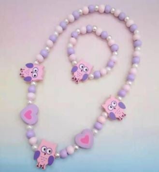 Girls Wooden Owl Necklace Set