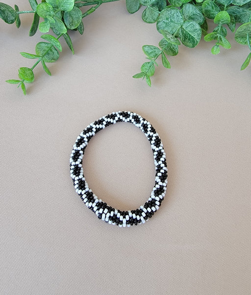 Black & White Nepal Roll on Bracelet