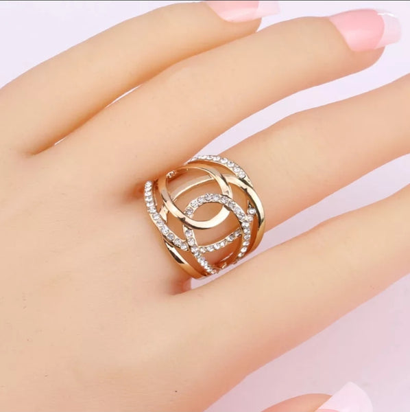 Gold Circles Ring